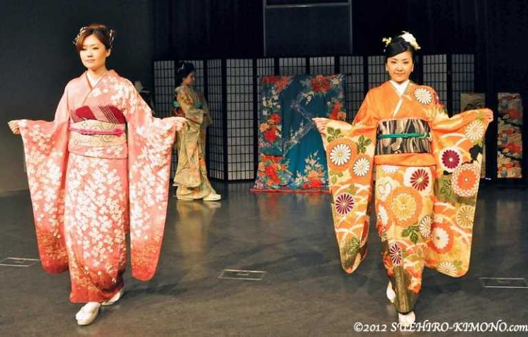 La Indumentaria según moda y vanidad Japoneses